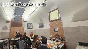 [P05] L’Antica Pizzeria da Michele » foto by robert
 - 
<span class="allrVoted glyphicon glyphicon-heart hidden" id="av1532372"></span>
<a class="m-l-10 hidden" id="sv1532372" onclick="voting_Foto_DelVot(,1532372,27607)" role="button">șterge vot <span class="glyphicon glyphicon-remove"></span></a>
<a id="v91532372" class=" c-red"  onclick="voting_Foto_SetVot(1532372)" role="button"><span class="glyphicon glyphicon-heart-empty"></span> <b>LIKE</b> = Votează poza</a> <img class="hidden"  id="f1532372W9" src="/imagini/loader.gif" border="0" /><span class="AjErrMes hidden" id="e1532372ErM"></span>