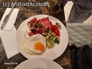 [P60] Voya Beach Resort - la masă » foto by nicole33
 - 
<span class="allrVoted glyphicon glyphicon-heart hidden" id="av1520488"></span>
<a class="m-l-10 hidden" id="sv1520488" onclick="voting_Foto_DelVot(,1520488,27649)" role="button">șterge vot <span class="glyphicon glyphicon-remove"></span></a>
<a id="v91520488" class=" c-red"  onclick="voting_Foto_SetVot(1520488)" role="button"><span class="glyphicon glyphicon-heart-empty"></span> <b>LIKE</b> = Votează poza</a> <img class="hidden"  id="f1520488W9" src="/imagini/loader.gif" border="0" /><span class="AjErrMes hidden" id="e1520488ErM"></span>