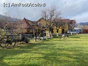 [P44] Pensiunea Melania Chiojdu - prin curte » foto by nicole33
 - 
<span class="allrVoted glyphicon glyphicon-heart hidden" id="av1511509"></span>
<a class="m-l-10 hidden" id="sv1511509" onclick="voting_Foto_DelVot(,1511509,27780)" role="button">șterge vot <span class="glyphicon glyphicon-remove"></span></a>
<a id="v91511509" class=" c-red"  onclick="voting_Foto_SetVot(1511509)" role="button"><span class="glyphicon glyphicon-heart-empty"></span> <b>LIKE</b> = Votează poza</a> <img class="hidden"  id="f1511509W9" src="/imagini/loader.gif" border="0" /><span class="AjErrMes hidden" id="e1511509ErM"></span>