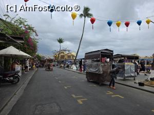 [P51] La pas prin Hoi An » foto by crismis
 - 
<span class="allrVoted glyphicon glyphicon-heart hidden" id="av1542898"></span>
<a class="m-l-10 hidden" id="sv1542898" onclick="voting_Foto_DelVot(,1542898,27864)" role="button">șterge vot <span class="glyphicon glyphicon-remove"></span></a>
<a id="v91542898" class=" c-red"  onclick="voting_Foto_SetVot(1542898)" role="button"><span class="glyphicon glyphicon-heart-empty"></span> <b>LIKE</b> = Votează poza</a> <img class="hidden"  id="f1542898W9" src="/imagini/loader.gif" border="0" /><span class="AjErrMes hidden" id="e1542898ErM"></span>