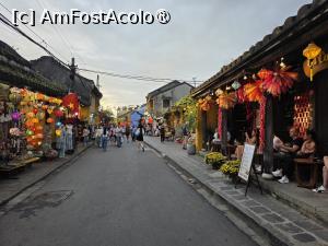 [P61] La pas prin Hoi An » foto by crismis
 - 
<span class="allrVoted glyphicon glyphicon-heart hidden" id="av1542908"></span>
<a class="m-l-10 hidden" id="sv1542908" onclick="voting_Foto_DelVot(,1542908,27864)" role="button">șterge vot <span class="glyphicon glyphicon-remove"></span></a>
<a id="v91542908" class=" c-red"  onclick="voting_Foto_SetVot(1542908)" role="button"><span class="glyphicon glyphicon-heart-empty"></span> <b>LIKE</b> = Votează poza</a> <img class="hidden"  id="f1542908W9" src="/imagini/loader.gif" border="0" /><span class="AjErrMes hidden" id="e1542908ErM"></span>