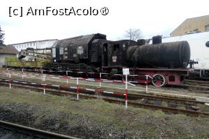 [P15] Macaraua, respectiv locomotiva seria 20.064 (an fabricaţie: 1924 / producător: Henschel&Sohn – Germania / detalii: locomotivă fără focar pentru producerea aburului prin ardere, acesta fiind încărcat în cazan; locomotivă unicat în România) » foto by Claudiu U.
 - 
<span class="allrVoted glyphicon glyphicon-heart hidden" id="av1549924"></span>
<a class="m-l-10 hidden" id="sv1549924" onclick="voting_Foto_DelVot(,1549924,27984)" role="button">șterge vot <span class="glyphicon glyphicon-remove"></span></a>
<a id="v91549924" class=" c-red"  onclick="voting_Foto_SetVot(1549924)" role="button"><span class="glyphicon glyphicon-heart-empty"></span> <b>LIKE</b> = Votează poza</a> <img class="hidden"  id="f1549924W9" src="/imagini/loader.gif" border="0" /><span class="AjErrMes hidden" id="e1549924ErM"></span>