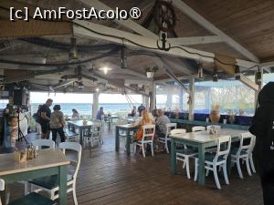 [P21] În restaurant » foto by crismis
 - 
<span class="allrVoted glyphicon glyphicon-heart hidden" id="av1544436"></span>
<a class="m-l-10 hidden" id="sv1544436" onclick="voting_Foto_DelVot(,1544436,28153)" role="button">șterge vot <span class="glyphicon glyphicon-remove"></span></a>
<a id="v91544436" class=" c-red"  onclick="voting_Foto_SetVot(1544436)" role="button"><span class="glyphicon glyphicon-heart-empty"></span> <b>LIKE</b> = Votează poza</a> <img class="hidden"  id="f1544436W9" src="/imagini/loader.gif" border="0" /><span class="AjErrMes hidden" id="e1544436ErM"></span>