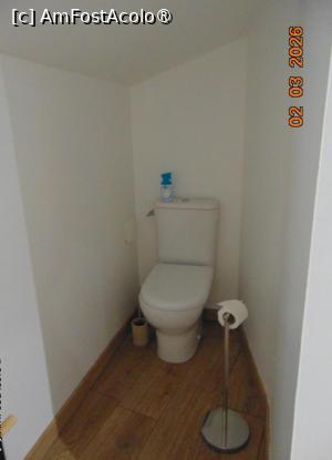 [P20] mansarda, toaleta pitita dupa colt » foto by Yolanda
 - 
<span class="allrVoted glyphicon glyphicon-heart hidden" id="av1524162"></span>
<a class="m-l-10 hidden" id="sv1524162" onclick="voting_Foto_DelVot(,1524162,28286)" role="button">șterge vot <span class="glyphicon glyphicon-remove"></span></a>
<a id="v91524162" class=" c-red"  onclick="voting_Foto_SetVot(1524162)" role="button"><span class="glyphicon glyphicon-heart-empty"></span> <b>LIKE</b> = Votează poza</a> <img class="hidden"  id="f1524162W9" src="/imagini/loader.gif" border="0" /><span class="AjErrMes hidden" id="e1524162ErM"></span>