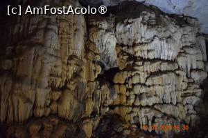 [P15] Paradise Cave - stalactite , stalagmite și coloane » foto by Pușcașu Marin
 - 
<span class="allrVoted glyphicon glyphicon-heart hidden" id="av1447204"></span>
<a class="m-l-10 hidden" id="sv1447204" onclick="voting_Foto_DelVot(,1447204,28715)" role="button">șterge vot <span class="glyphicon glyphicon-remove"></span></a>
<a id="v91447204" class=" c-red"  onclick="voting_Foto_SetVot(1447204)" role="button"><span class="glyphicon glyphicon-heart-empty"></span> <b>LIKE</b> = Votează poza</a> <img class="hidden"  id="f1447204W9" src="/imagini/loader.gif" border="0" /><span class="AjErrMes hidden" id="e1447204ErM"></span>