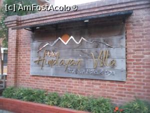 [P01] Nagarkot - Hotel Himalayan Villa. La intrare. » foto by iulianic
 - 
<span class="allrVoted glyphicon glyphicon-heart hidden" id="av1455940"></span>
<a class="m-l-10 hidden" id="sv1455940" onclick="voting_Foto_DelVot(,1455940,28780)" role="button">șterge vot <span class="glyphicon glyphicon-remove"></span></a>
<a id="v91455940" class=" c-red"  onclick="voting_Foto_SetVot(1455940)" role="button"><span class="glyphicon glyphicon-heart-empty"></span> <b>LIKE</b> = Votează poza</a> <img class="hidden"  id="f1455940W9" src="/imagini/loader.gif" border="0" /><span class="AjErrMes hidden" id="e1455940ErM"></span>