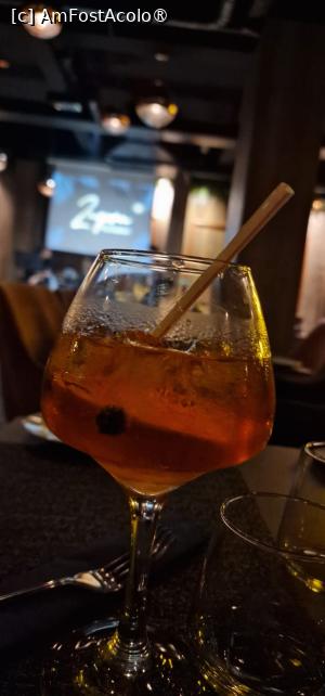 [P40] Restaurant Zagora - Gastronomie & Live Music » foto by adso
 - 
<span class="allrVoted glyphicon glyphicon-heart hidden" id="av1546543"></span>
<a class="m-l-10 hidden" id="sv1546543" onclick="voting_Foto_DelVot(,1546543,28835)" role="button">șterge vot <span class="glyphicon glyphicon-remove"></span></a>
<a id="v91546543" class=" c-red"  onclick="voting_Foto_SetVot(1546543)" role="button"><span class="glyphicon glyphicon-heart-empty"></span> <b>LIKE</b> = Votează poza</a> <img class="hidden"  id="f1546543W9" src="/imagini/loader.gif" border="0" /><span class="AjErrMes hidden" id="e1546543ErM"></span>