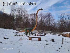 [P40] DexiWorld Park Mălaia - Shunosaurus » foto by nicole33
 - 
<span class="allrVoted glyphicon glyphicon-heart hidden" id="av1470043"></span>
<a class="m-l-10 hidden" id="sv1470043" onclick="voting_Foto_DelVot(,1470043,28895)" role="button">șterge vot <span class="glyphicon glyphicon-remove"></span></a>
<a id="v91470043" class=" c-red"  onclick="voting_Foto_SetVot(1470043)" role="button"><span class="glyphicon glyphicon-heart-empty"></span> <b>LIKE</b> = Votează poza</a> <img class="hidden"  id="f1470043W9" src="/imagini/loader.gif" border="0" /><span class="AjErrMes hidden" id="e1470043ErM"></span>