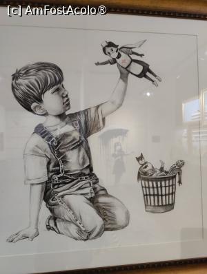 [P26] Muzeul Banksy Cracovia; „Inversarea rolurilor”, un omagiu către personalul medical în timpul pandemiei » foto by crismis
 - 
<span class="allrVoted glyphicon glyphicon-heart hidden" id="av1476916"></span>
<a class="m-l-10 hidden" id="sv1476916" onclick="voting_Foto_DelVot(,1476916,28942)" role="button">șterge vot <span class="glyphicon glyphicon-remove"></span></a>
<a id="v91476916" class=" c-red"  onclick="voting_Foto_SetVot(1476916)" role="button"><span class="glyphicon glyphicon-heart-empty"></span> <b>LIKE</b> = Votează poza</a> <img class="hidden"  id="f1476916W9" src="/imagini/loader.gif" border="0" /><span class="AjErrMes hidden" id="e1476916ErM"></span>