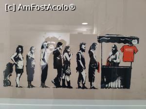 [P32] Muzeul Banksy Cracovia » foto by crismis
 - 
<span class="allrVoted glyphicon glyphicon-heart hidden" id="av1476922"></span>
<a class="m-l-10 hidden" id="sv1476922" onclick="voting_Foto_DelVot(,1476922,28942)" role="button">șterge vot <span class="glyphicon glyphicon-remove"></span></a>
<a id="v91476922" class=" c-red"  onclick="voting_Foto_SetVot(1476922)" role="button"><span class="glyphicon glyphicon-heart-empty"></span> <b>LIKE</b> = Votează poza</a> <img class="hidden"  id="f1476922W9" src="/imagini/loader.gif" border="0" /><span class="AjErrMes hidden" id="e1476922ErM"></span>