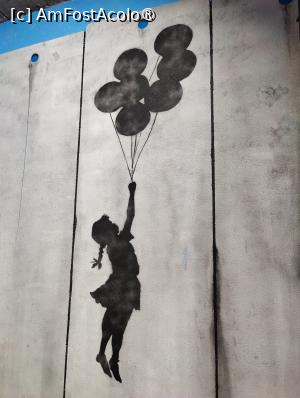 [P53] Muzeul Banksy Cracovia » foto by crismis
 - 
<span class="allrVoted glyphicon glyphicon-heart hidden" id="av1476943"></span>
<a class="m-l-10 hidden" id="sv1476943" onclick="voting_Foto_DelVot(,1476943,28942)" role="button">șterge vot <span class="glyphicon glyphicon-remove"></span></a>
<a id="v91476943" class=" c-red"  onclick="voting_Foto_SetVot(1476943)" role="button"><span class="glyphicon glyphicon-heart-empty"></span> <b>LIKE</b> = Votează poza</a> <img class="hidden"  id="f1476943W9" src="/imagini/loader.gif" border="0" /><span class="AjErrMes hidden" id="e1476943ErM"></span>