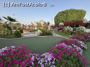 [P64] Miracle Garden Dubai » foto by AZE
 - 
<span class="allrVoted glyphicon glyphicon-heart hidden" id="av1484579"></span>
<a class="m-l-10 hidden" id="sv1484579" onclick="voting_Foto_DelVot(,1484579,28974)" role="button">șterge vot <span class="glyphicon glyphicon-remove"></span></a>
<a id="v91484579" class=" c-red"  onclick="voting_Foto_SetVot(1484579)" role="button"><span class="glyphicon glyphicon-heart-empty"></span> <b>LIKE</b> = Votează poza</a> <img class="hidden"  id="f1484579W9" src="/imagini/loader.gif" border="0" /><span class="AjErrMes hidden" id="e1484579ErM"></span>