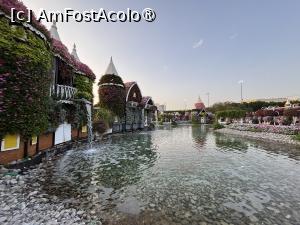 [P82] Miracle Garden Dubai » foto by AZE
 - 
<span class="allrVoted glyphicon glyphicon-heart hidden" id="av1484597"></span>
<a class="m-l-10 hidden" id="sv1484597" onclick="voting_Foto_DelVot(,1484597,28974)" role="button">șterge vot <span class="glyphicon glyphicon-remove"></span></a>
<a id="v91484597" class=" c-red"  onclick="voting_Foto_SetVot(1484597)" role="button"><span class="glyphicon glyphicon-heart-empty"></span> <b>LIKE</b> = Votează poza</a> <img class="hidden"  id="f1484597W9" src="/imagini/loader.gif" border="0" /><span class="AjErrMes hidden" id="e1484597ErM"></span>