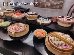 [P65] Zonă asiatică la cina » foto by crismis
 - 
<span class="allrVoted glyphicon glyphicon-heart hidden" id="av1483527"></span>
<a class="m-l-10 hidden" id="sv1483527" onclick="voting_Foto_DelVot(,1483527,28989)" role="button">șterge vot <span class="glyphicon glyphicon-remove"></span></a>
<a id="v91483527" class=" c-red"  onclick="voting_Foto_SetVot(1483527)" role="button"><span class="glyphicon glyphicon-heart-empty"></span> <b>LIKE</b> = Votează poza</a> <img class="hidden"  id="f1483527W9" src="/imagini/loader.gif" border="0" /><span class="AjErrMes hidden" id="e1483527ErM"></span>
