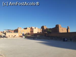[P02] Kasbah Taourirt » foto by adso
 - 
<span class="allrVoted glyphicon glyphicon-heart hidden" id="av1484415"></span>
<a class="m-l-10 hidden" id="sv1484415" onclick="voting_Foto_DelVot(,1484415,28998)" role="button">șterge vot <span class="glyphicon glyphicon-remove"></span></a>
<a id="v91484415" class=" c-red"  onclick="voting_Foto_SetVot(1484415)" role="button"><span class="glyphicon glyphicon-heart-empty"></span> <b>LIKE</b> = Votează poza</a> <img class="hidden"  id="f1484415W9" src="/imagini/loader.gif" border="0" /><span class="AjErrMes hidden" id="e1484415ErM"></span>