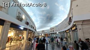 [P32] O Mall » foto by elenaadina
 - 
<span class="allrVoted glyphicon glyphicon-heart hidden" id="av1486458"></span>
<a class="m-l-10 hidden" id="sv1486458" onclick="voting_Foto_DelVot(,1486458,29011)" role="button">șterge vot <span class="glyphicon glyphicon-remove"></span></a>
<a id="v91486458" class=" c-red"  onclick="voting_Foto_SetVot(1486458)" role="button"><span class="glyphicon glyphicon-heart-empty"></span> <b>LIKE</b> = Votează poza</a> <img class="hidden"  id="f1486458W9" src="/imagini/loader.gif" border="0" /><span class="AjErrMes hidden" id="e1486458ErM"></span>