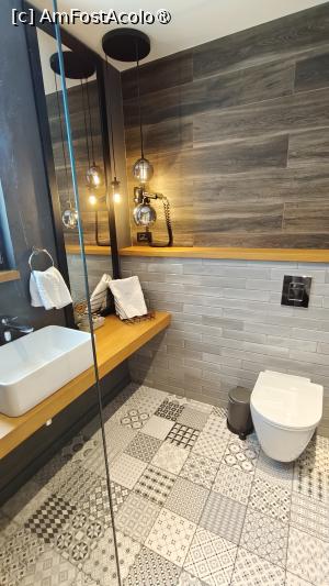 [P09] OREO APARTHOTEL MAMAIA - baie » foto by elenaadina
 - 
<span class="allrVoted glyphicon glyphicon-heart hidden" id="av1488266"></span>
<a class="m-l-10 hidden" id="sv1488266" onclick="voting_Foto_DelVot(,1488266,29032)" role="button">șterge vot <span class="glyphicon glyphicon-remove"></span></a>
<a id="v91488266" class=" c-red"  onclick="voting_Foto_SetVot(1488266)" role="button"><span class="glyphicon glyphicon-heart-empty"></span> <b>LIKE</b> = Votează poza</a> <img class="hidden"  id="f1488266W9" src="/imagini/loader.gif" border="0" /><span class="AjErrMes hidden" id="e1488266ErM"></span>