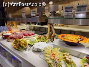 [P53] Hotel Cordial Mogan Playa; bufet cină » foto by crismis
 - 
<span class="allrVoted glyphicon glyphicon-heart hidden" id="av1488972"></span>
<a class="m-l-10 hidden" id="sv1488972" onclick="voting_Foto_DelVot(,1488972,29042)" role="button">șterge vot <span class="glyphicon glyphicon-remove"></span></a>
<a id="v91488972" class=" c-red"  onclick="voting_Foto_SetVot(1488972)" role="button"><span class="glyphicon glyphicon-heart-empty"></span> <b>LIKE</b> = Votează poza</a> <img class="hidden"  id="f1488972W9" src="/imagini/loader.gif" border="0" /><span class="AjErrMes hidden" id="e1488972ErM"></span>