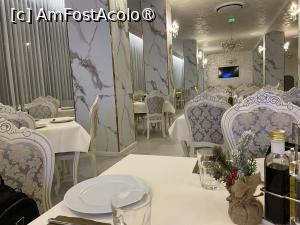 [P08] Hotel Alexandra Mamaia - prin restaurant » foto by nicole33
 - 
<span class="allrVoted glyphicon glyphicon-heart hidden" id="av1513028"></span>
<a class="m-l-10 hidden" id="sv1513028" onclick="voting_Foto_DelVot(,1513028,29052)" role="button">șterge vot <span class="glyphicon glyphicon-remove"></span></a>
<a id="v91513028" class=" c-red"  onclick="voting_Foto_SetVot(1513028)" role="button"><span class="glyphicon glyphicon-heart-empty"></span> <b>LIKE</b> = Votează poza</a> <img class="hidden"  id="f1513028W9" src="/imagini/loader.gif" border="0" /><span class="AjErrMes hidden" id="e1513028ErM"></span>