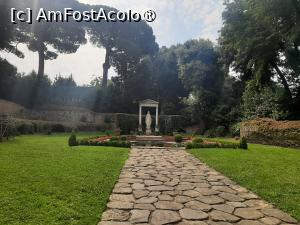 [P67] Villa Barberini » foto by adso
 - 
<span class="allrVoted glyphicon glyphicon-heart hidden" id="av1492011"></span>
<a class="m-l-10 hidden" id="sv1492011" onclick="voting_Foto_DelVot(,1492011,29060)" role="button">șterge vot <span class="glyphicon glyphicon-remove"></span></a>
<a id="v91492011" class=" c-red"  onclick="voting_Foto_SetVot(1492011)" role="button"><span class="glyphicon glyphicon-heart-empty"></span> <b>LIKE</b> = Votează poza</a> <img class="hidden"  id="f1492011W9" src="/imagini/loader.gif" border="0" /><span class="AjErrMes hidden" id="e1492011ErM"></span>