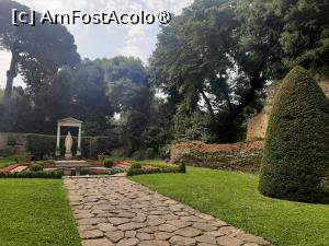 [P68] Villa Barberini » foto by adso
 - 
<span class="allrVoted glyphicon glyphicon-heart hidden" id="av1492012"></span>
<a class="m-l-10 hidden" id="sv1492012" onclick="voting_Foto_DelVot(,1492012,29060)" role="button">șterge vot <span class="glyphicon glyphicon-remove"></span></a>
<a id="v91492012" class=" c-red"  onclick="voting_Foto_SetVot(1492012)" role="button"><span class="glyphicon glyphicon-heart-empty"></span> <b>LIKE</b> = Votează poza</a> <img class="hidden"  id="f1492012W9" src="/imagini/loader.gif" border="0" /><span class="AjErrMes hidden" id="e1492012ErM"></span>