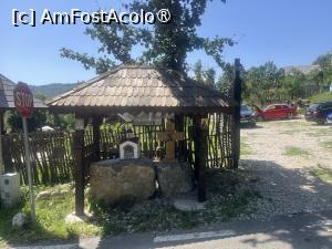 [P01] Inside The Village. Intrarea-n bătătură » foto by Yersinia Pestis
 - 
<span class="allrVoted glyphicon glyphicon-heart hidden" id="av1492884"></span>
<a class="m-l-10 hidden" id="sv1492884" onclick="voting_Foto_DelVot(,1492884,29072)" role="button">șterge vot <span class="glyphicon glyphicon-remove"></span></a>
<a id="v91492884" class=" c-red"  onclick="voting_Foto_SetVot(1492884)" role="button"><span class="glyphicon glyphicon-heart-empty"></span> <b>LIKE</b> = Votează poza</a> <img class="hidden"  id="f1492884W9" src="/imagini/loader.gif" border="0" /><span class="AjErrMes hidden" id="e1492884ErM"></span>