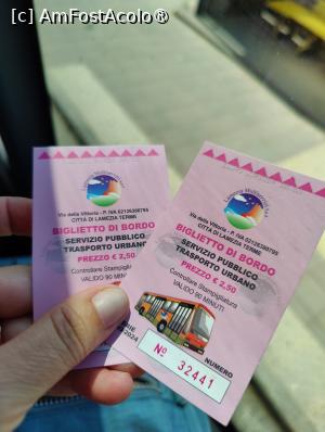[P04] Bilete la shuttle aeroport - gară » foto by crismis
 - 
<span class="allrVoted glyphicon glyphicon-heart hidden" id="av1493638"></span>
<a class="m-l-10 hidden" id="sv1493638" onclick="voting_Foto_DelVot(,1493638,29078)" role="button">șterge vot <span class="glyphicon glyphicon-remove"></span></a>
<a id="v91493638" class=" c-red"  onclick="voting_Foto_SetVot(1493638)" role="button"><span class="glyphicon glyphicon-heart-empty"></span> <b>LIKE</b> = Votează poza</a> <img class="hidden"  id="f1493638W9" src="/imagini/loader.gif" border="0" /><span class="AjErrMes hidden" id="e1493638ErM"></span>