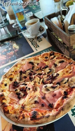 [P11] Pizza Capricciosa. » foto by tata123 🔱
 - 
<span class="allrVoted glyphicon glyphicon-heart hidden" id="av1495655"></span>
<a class="m-l-10 hidden" id="sv1495655" onclick="voting_Foto_DelVot(,1495655,29097)" role="button">șterge vot <span class="glyphicon glyphicon-remove"></span></a>
<a id="v91495655" class=" c-red"  onclick="voting_Foto_SetVot(1495655)" role="button"><span class="glyphicon glyphicon-heart-empty"></span> <b>LIKE</b> = Votează poza</a> <img class="hidden"  id="f1495655W9" src="/imagini/loader.gif" border="0" /><span class="AjErrMes hidden" id="e1495655ErM"></span>