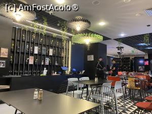 [P16] Pe la bar! » foto by ARA
 - 
<span class="allrVoted glyphicon glyphicon-heart hidden" id="av1497688"></span>
<a class="m-l-10 hidden" id="sv1497688" onclick="voting_Foto_DelVot(,1497688,29119)" role="button">șterge vot <span class="glyphicon glyphicon-remove"></span></a>
<a id="v91497688" class=" c-red"  onclick="voting_Foto_SetVot(1497688)" role="button"><span class="glyphicon glyphicon-heart-empty"></span> <b>LIKE</b> = Votează poza</a> <img class="hidden"  id="f1497688W9" src="/imagini/loader.gif" border="0" /><span class="AjErrMes hidden" id="e1497688ErM"></span>
