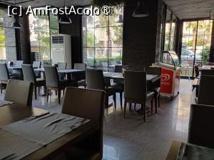 [P09] Restaurant.
Sala de mese (interior). » foto by ovidiuyepi
 - 
<span class="allrVoted glyphicon glyphicon-heart hidden" id="av1504879"></span>
<a class="m-l-10 hidden" id="sv1504879" onclick="voting_Foto_DelVot(,1504879,29168)" role="button">șterge vot <span class="glyphicon glyphicon-remove"></span></a>
<a id="v91504879" class=" c-red"  onclick="voting_Foto_SetVot(1504879)" role="button"><span class="glyphicon glyphicon-heart-empty"></span> <b>LIKE</b> = Votează poza</a> <img class="hidden"  id="f1504879W9" src="/imagini/loader.gif" border="0" /><span class="AjErrMes hidden" id="e1504879ErM"></span>