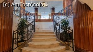 [P36] Scările către sălile de conferință » foto by pepsi70ro
 - 
<span class="allrVoted glyphicon glyphicon-heart hidden" id="av1506109"></span>
<a class="m-l-10 hidden" id="sv1506109" onclick="voting_Foto_DelVot(,1506109,29175)" role="button">șterge vot <span class="glyphicon glyphicon-remove"></span></a>
<a id="v91506109" class=" c-red"  onclick="voting_Foto_SetVot(1506109)" role="button"><span class="glyphicon glyphicon-heart-empty"></span> <b>LIKE</b> = Votează poza</a> <img class="hidden"  id="f1506109W9" src="/imagini/loader.gif" border="0" /><span class="AjErrMes hidden" id="e1506109ErM"></span>