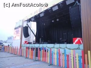 [P30] București - Târgul de Crăciun 2022. Scena în așteptarea artiștilor. » foto by iulianic
 - 
<span class="allrVoted glyphicon glyphicon-heart hidden" id="av1341654"></span>
<a class="m-l-10 hidden" id="sv1341654" onclick="voting_Foto_DelVot(,1341654,29197)" role="button">șterge vot <span class="glyphicon glyphicon-remove"></span></a>
<a id="v91341654" class=" c-red"  onclick="voting_Foto_SetVot(1341654)" role="button"><span class="glyphicon glyphicon-heart-empty"></span> <b>LIKE</b> = Votează poza</a> <img class="hidden"  id="f1341654W9" src="/imagini/loader.gif" border="0" /><span class="AjErrMes hidden" id="e1341654ErM"></span>