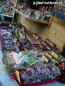 [P23] Targul de Craciun din Parcul Cismigiu, turta dulce » foto by magdalena
 - 
<span class="allrVoted glyphicon glyphicon-heart hidden" id="av173103"></span>
<a class="m-l-10 hidden" id="sv173103" onclick="voting_Foto_DelVot(,173103,29197)" role="button">șterge vot <span class="glyphicon glyphicon-remove"></span></a>
<a id="v9173103" class=" c-red"  onclick="voting_Foto_SetVot(173103)" role="button"><span class="glyphicon glyphicon-heart-empty"></span> <b>LIKE</b> = Votează poza</a> <img class="hidden"  id="f173103W9" src="/imagini/loader.gif" border="0" /><span class="AjErrMes hidden" id="e173103ErM"></span>