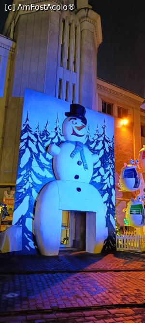 [P37] Târgul „Poveste de Crăciun” » foto by tata123 🔱
 - 
<span class="allrVoted glyphicon glyphicon-heart hidden" id="av1462760"></span>
<a class="m-l-10 hidden" id="sv1462760" onclick="voting_Foto_DelVot(,1462760,29197)" role="button">șterge vot <span class="glyphicon glyphicon-remove"></span></a>
<a id="v91462760" class=" c-red"  onclick="voting_Foto_SetVot(1462760)" role="button"><span class="glyphicon glyphicon-heart-empty"></span> <b>LIKE</b> = Votează poza</a> <img class="hidden"  id="f1462760W9" src="/imagini/loader.gif" border="0" /><span class="AjErrMes hidden" id="e1462760ErM"></span>