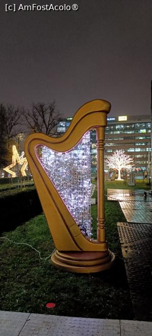 [P14] Decor tematic - Bucharest Opera Christmas Market. » foto by tata123 🔱
 - 
<span class="allrVoted glyphicon glyphicon-heart hidden" id="av1509930"></span>
<a class="m-l-10 hidden" id="sv1509930" onclick="voting_Foto_DelVot(,1509930,29197)" role="button">șterge vot <span class="glyphicon glyphicon-remove"></span></a>
<a id="v91509930" class=" c-red"  onclick="voting_Foto_SetVot(1509930)" role="button"><span class="glyphicon glyphicon-heart-empty"></span> <b>LIKE</b> = Votează poza</a> <img class="hidden"  id="f1509930W9" src="/imagini/loader.gif" border="0" /><span class="AjErrMes hidden" id="e1509930ErM"></span>