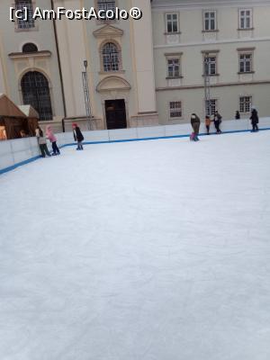 [P20] Patinoarul din t&acirc;rgul de Crăciun » foto by nelu73
 - 
&lt;span class=&quot;allrVoted glyphicon glyphicon-heart hidden&quot; id=&quot;av1341251&quot;&gt;&lt;/span&gt;
&lt;a class=&quot;m-l-10 hidden&quot; id=&quot;sv1341251&quot; onclick=&quot;voting_Foto_DelVot(,1341251,29199)&quot; role=&quot;button&quot;&gt;șterge vot &lt;span class=&quot;glyphicon glyphicon-remove&quot;&gt;&lt;/span&gt;&lt;/a&gt;
&lt;a id=&quot;v91341251&quot; class=&quot; c-red&quot;  onclick=&quot;voting_Foto_SetVot(1341251)&quot; role=&quot;button&quot;&gt;&lt;span class=&quot;glyphicon glyphicon-heart-empty&quot;&gt;&lt;/span&gt; &lt;b&gt;LIKE&lt;/b&gt; = Votează poza&lt;/a&gt; &lt;img class=&quot;hidden&quot;  id=&quot;f1341251W9&quot; src=&quot;/imagini/loader.gif&quot; border=&quot;0&quot; /&gt;&lt;span class=&quot;AjErrMes hidden&quot; id=&quot;e1341251ErM&quot;&gt;&lt;/span&gt;