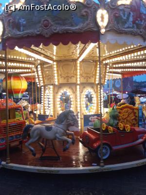 [P39] Caruselul la t&acirc;rgul de Crăciun » foto by nelu73
 - 
&lt;span class=&quot;allrVoted glyphicon glyphicon-heart hidden&quot; id=&quot;av1341582&quot;&gt;&lt;/span&gt;
&lt;a class=&quot;m-l-10 hidden&quot; id=&quot;sv1341582&quot; onclick=&quot;voting_Foto_DelVot(,1341582,29199)&quot; role=&quot;button&quot;&gt;șterge vot &lt;span class=&quot;glyphicon glyphicon-remove&quot;&gt;&lt;/span&gt;&lt;/a&gt;
&lt;a id=&quot;v91341582&quot; class=&quot; c-red&quot;  onclick=&quot;voting_Foto_SetVot(1341582)&quot; role=&quot;button&quot;&gt;&lt;span class=&quot;glyphicon glyphicon-heart-empty&quot;&gt;&lt;/span&gt; &lt;b&gt;LIKE&lt;/b&gt; = Votează poza&lt;/a&gt; &lt;img class=&quot;hidden&quot;  id=&quot;f1341582W9&quot; src=&quot;/imagini/loader.gif&quot; border=&quot;0&quot; /&gt;&lt;span class=&quot;AjErrMes hidden&quot; id=&quot;e1341582ErM&quot;&gt;&lt;/span&gt;