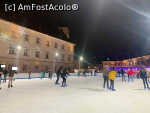 [P13] Patinoarul » foto by AZE
 - 
&lt;span class=&quot;allrVoted glyphicon glyphicon-heart hidden&quot; id=&quot;av1341698&quot;&gt;&lt;/span&gt;
&lt;a class=&quot;m-l-10 hidden&quot; id=&quot;sv1341698&quot; onclick=&quot;voting_Foto_DelVot(,1341698,29199)&quot; role=&quot;button&quot;&gt;șterge vot &lt;span class=&quot;glyphicon glyphicon-remove&quot;&gt;&lt;/span&gt;&lt;/a&gt;
&lt;a id=&quot;v91341698&quot; class=&quot; c-red&quot;  onclick=&quot;voting_Foto_SetVot(1341698)&quot; role=&quot;button&quot;&gt;&lt;span class=&quot;glyphicon glyphicon-heart-empty&quot;&gt;&lt;/span&gt; &lt;b&gt;LIKE&lt;/b&gt; = Votează poza&lt;/a&gt; &lt;img class=&quot;hidden&quot;  id=&quot;f1341698W9&quot; src=&quot;/imagini/loader.gif&quot; border=&quot;0&quot; /&gt;&lt;span class=&quot;AjErrMes hidden&quot; id=&quot;e1341698ErM&quot;&gt;&lt;/span&gt;