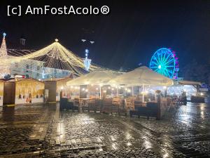 [P07] Terasă &icirc;n Piața Mare » foto by AZE
 - 
&lt;span class=&quot;allrVoted glyphicon glyphicon-heart hidden&quot; id=&quot;av1341692&quot;&gt;&lt;/span&gt;
&lt;a class=&quot;m-l-10 hidden&quot; id=&quot;sv1341692&quot; onclick=&quot;voting_Foto_DelVot(,1341692,29199)&quot; role=&quot;button&quot;&gt;șterge vot &lt;span class=&quot;glyphicon glyphicon-remove&quot;&gt;&lt;/span&gt;&lt;/a&gt;
&lt;a id=&quot;v91341692&quot; class=&quot; c-red&quot;  onclick=&quot;voting_Foto_SetVot(1341692)&quot; role=&quot;button&quot;&gt;&lt;span class=&quot;glyphicon glyphicon-heart-empty&quot;&gt;&lt;/span&gt; &lt;b&gt;LIKE&lt;/b&gt; = Votează poza&lt;/a&gt; &lt;img class=&quot;hidden&quot;  id=&quot;f1341692W9&quot; src=&quot;/imagini/loader.gif&quot; border=&quot;0&quot; /&gt;&lt;span class=&quot;AjErrMes hidden&quot; id=&quot;e1341692ErM&quot;&gt;&lt;/span&gt;