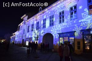 [P13] Piata Mare-Craciun 2016 » foto by AZE
 - 
&lt;span class=&quot;allrVoted glyphicon glyphicon-heart hidden&quot; id=&quot;av814148&quot;&gt;&lt;/span&gt;
&lt;a class=&quot;m-l-10 hidden&quot; id=&quot;sv814148&quot; onclick=&quot;voting_Foto_DelVot(,814148,29199)&quot; role=&quot;button&quot;&gt;șterge vot &lt;span class=&quot;glyphicon glyphicon-remove&quot;&gt;&lt;/span&gt;&lt;/a&gt;
&lt;a id=&quot;v9814148&quot; class=&quot; c-red&quot;  onclick=&quot;voting_Foto_SetVot(814148)&quot; role=&quot;button&quot;&gt;&lt;span class=&quot;glyphicon glyphicon-heart-empty&quot;&gt;&lt;/span&gt; &lt;b&gt;LIKE&lt;/b&gt; = Votează poza&lt;/a&gt; &lt;img class=&quot;hidden&quot;  id=&quot;f814148W9&quot; src=&quot;/imagini/loader.gif&quot; border=&quot;0&quot; /&gt;&lt;span class=&quot;AjErrMes hidden&quot; id=&quot;e814148ErM&quot;&gt;&lt;/span&gt;