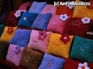 [P06] pernuţe-suvenir » foto by vasilica
 - 
&lt;span class=&quot;allrVoted glyphicon glyphicon-heart hidden&quot; id=&quot;av388850&quot;&gt;&lt;/span&gt;
&lt;a class=&quot;m-l-10 hidden&quot; id=&quot;sv388850&quot; onclick=&quot;voting_Foto_DelVot(,388850,29199)&quot; role=&quot;button&quot;&gt;șterge vot &lt;span class=&quot;glyphicon glyphicon-remove&quot;&gt;&lt;/span&gt;&lt;/a&gt;
&lt;a id=&quot;v9388850&quot; class=&quot; c-red&quot;  onclick=&quot;voting_Foto_SetVot(388850)&quot; role=&quot;button&quot;&gt;&lt;span class=&quot;glyphicon glyphicon-heart-empty&quot;&gt;&lt;/span&gt; &lt;b&gt;LIKE&lt;/b&gt; = Votează poza&lt;/a&gt; &lt;img class=&quot;hidden&quot;  id=&quot;f388850W9&quot; src=&quot;/imagini/loader.gif&quot; border=&quot;0&quot; /&gt;&lt;span class=&quot;AjErrMes hidden&quot; id=&quot;e388850ErM&quot;&gt;&lt;/span&gt;