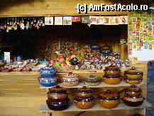 [P05] Sibiu -Piata Mare - Targul de Craciun, singurul stand cu ceramica taraneasca, desi nu stiu ca traditional la noi sa se gateasca in vase suprapuse » foto by Diaura*
 - 
&lt;span class=&quot;allrVoted glyphicon glyphicon-heart hidden&quot; id=&quot;av284228&quot;&gt;&lt;/span&gt;
&lt;a class=&quot;m-l-10 hidden&quot; id=&quot;sv284228&quot; onclick=&quot;voting_Foto_DelVot(,284228,29199)&quot; role=&quot;button&quot;&gt;șterge vot &lt;span class=&quot;glyphicon glyphicon-remove&quot;&gt;&lt;/span&gt;&lt;/a&gt;
&lt;a id=&quot;v9284228&quot; class=&quot; c-red&quot;  onclick=&quot;voting_Foto_SetVot(284228)&quot; role=&quot;button&quot;&gt;&lt;span class=&quot;glyphicon glyphicon-heart-empty&quot;&gt;&lt;/span&gt; &lt;b&gt;LIKE&lt;/b&gt; = Votează poza&lt;/a&gt; &lt;img class=&quot;hidden&quot;  id=&quot;f284228W9&quot; src=&quot;/imagini/loader.gif&quot; border=&quot;0&quot; /&gt;&lt;span class=&quot;AjErrMes hidden&quot; id=&quot;e284228ErM&quot;&gt;&lt;/span&gt;