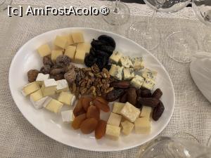 [P36] Crama Murfatlar - produsele ce se aflau pe masa » foto by mishu
 - 
<span class="allrVoted glyphicon glyphicon-heart hidden" id="av1521761"></span>
<a class="m-l-10 hidden" id="sv1521761" onclick="voting_Foto_DelVot(,1521761,29208)" role="button">șterge vot <span class="glyphicon glyphicon-remove"></span></a>
<a id="v91521761" class=" c-red"  onclick="voting_Foto_SetVot(1521761)" role="button"><span class="glyphicon glyphicon-heart-empty"></span> <b>LIKE</b> = Votează poza</a> <img class="hidden"  id="f1521761W9" src="/imagini/loader.gif" border="0" /><span class="AjErrMes hidden" id="e1521761ErM"></span>