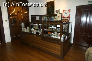 [P02] Magazinul de suveniruri » foto by Claudiu U.
 - 
<span class="allrVoted glyphicon glyphicon-heart hidden" id="av1514641"></span>
<a class="m-l-10 hidden" id="sv1514641" onclick="voting_Foto_DelVot(,1514641,29226)" role="button">șterge vot <span class="glyphicon glyphicon-remove"></span></a>
<a id="v91514641" class=" c-red"  onclick="voting_Foto_SetVot(1514641)" role="button"><span class="glyphicon glyphicon-heart-empty"></span> <b>LIKE</b> = Votează poza</a> <img class="hidden"  id="f1514641W9" src="/imagini/loader.gif" border="0" /><span class="AjErrMes hidden" id="e1514641ErM"></span>