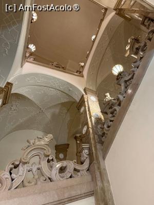 [P11] Scara monumentală » foto by adso
 - 
<span class="allrVoted glyphicon glyphicon-heart hidden" id="av1515341"></span>
<a class="m-l-10 hidden" id="sv1515341" onclick="voting_Foto_DelVot(,1515341,29235)" role="button">șterge vot <span class="glyphicon glyphicon-remove"></span></a>
<a id="v91515341" class=" c-red"  onclick="voting_Foto_SetVot(1515341)" role="button"><span class="glyphicon glyphicon-heart-empty"></span> <b>LIKE</b> = Votează poza</a> <img class="hidden"  id="f1515341W9" src="/imagini/loader.gif" border="0" /><span class="AjErrMes hidden" id="e1515341ErM"></span>