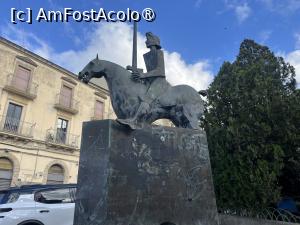 [P13] Caltagirone-Monumento Gualtiero » foto by Yersinia Pestis
 - 
<span class="allrVoted glyphicon glyphicon-heart hidden" id="av1515747"></span>
<a class="m-l-10 hidden" id="sv1515747" onclick="voting_Foto_DelVot(,1515747,29238)" role="button">șterge vot <span class="glyphicon glyphicon-remove"></span></a>
<a id="v91515747" class=" c-red"  onclick="voting_Foto_SetVot(1515747)" role="button"><span class="glyphicon glyphicon-heart-empty"></span> <b>LIKE</b> = Votează poza</a> <img class="hidden"  id="f1515747W9" src="/imagini/loader.gif" border="0" /><span class="AjErrMes hidden" id="e1515747ErM"></span>
