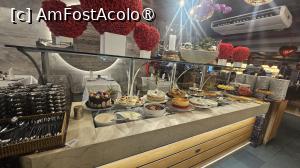 [P17] O Gaucho restaurant » foto by robert
 - 
<span class="allrVoted glyphicon glyphicon-heart hidden" id="av1521048"></span>
<a class="m-l-10 hidden" id="sv1521048" onclick="voting_Foto_DelVot(,1521048,29266)" role="button">șterge vot <span class="glyphicon glyphicon-remove"></span></a>
<a id="v91521048" class=" c-red"  onclick="voting_Foto_SetVot(1521048)" role="button"><span class="glyphicon glyphicon-heart-empty"></span> <b>LIKE</b> = Votează poza</a> <img class="hidden"  id="f1521048W9" src="/imagini/loader.gif" border="0" /><span class="AjErrMes hidden" id="e1521048ErM"></span>