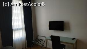 [P11] Hotel Broadway, prima camera » foto by elenaadina
 - 
<span class="allrVoted glyphicon glyphicon-heart hidden" id="av1520538"></span>
<a class="m-l-10 hidden" id="sv1520538" onclick="voting_Foto_DelVot(,1520538,29276)" role="button">șterge vot <span class="glyphicon glyphicon-remove"></span></a>
<a id="v91520538" class=" c-red"  onclick="voting_Foto_SetVot(1520538)" role="button"><span class="glyphicon glyphicon-heart-empty"></span> <b>LIKE</b> = Votează poza</a> <img class="hidden"  id="f1520538W9" src="/imagini/loader.gif" border="0" /><span class="AjErrMes hidden" id="e1520538ErM"></span>