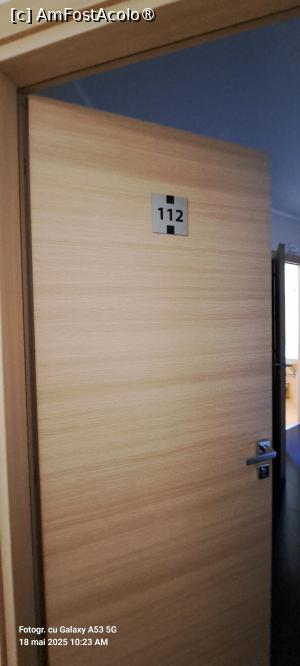 [P13] Hotel Sogni dʼOro Airport, ușa camerei noastre » foto by irinad
 - 
<span class="allrVoted glyphicon glyphicon-heart hidden" id="av1524281"></span>
<a class="m-l-10 hidden" id="sv1524281" onclick="voting_Foto_DelVot(,1524281,29293)" role="button">șterge vot <span class="glyphicon glyphicon-remove"></span></a>
<a id="v91524281" class=" c-red"  onclick="voting_Foto_SetVot(1524281)" role="button"><span class="glyphicon glyphicon-heart-empty"></span> <b>LIKE</b> = Votează poza</a> <img class="hidden"  id="f1524281W9" src="/imagini/loader.gif" border="0" /><span class="AjErrMes hidden" id="e1524281ErM"></span>