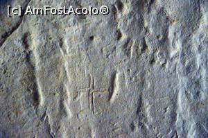 [P11] Inscripții pe pereții bisericuțelor din cretă » foto by pepsi70ro
 - 
<span class="allrVoted glyphicon glyphicon-heart hidden" id="av817775"></span>
<a class="m-l-10 hidden" id="sv817775" onclick="voting_Foto_DelVot(,817775,29294)" role="button">șterge vot <span class="glyphicon glyphicon-remove"></span></a>
<a id="v9817775" class=" c-red"  onclick="voting_Foto_SetVot(817775)" role="button"><span class="glyphicon glyphicon-heart-empty"></span> <b>LIKE</b> = Votează poza</a> <img class="hidden"  id="f817775W9" src="/imagini/loader.gif" border="0" /><span class="AjErrMes hidden" id="e817775ErM"></span>